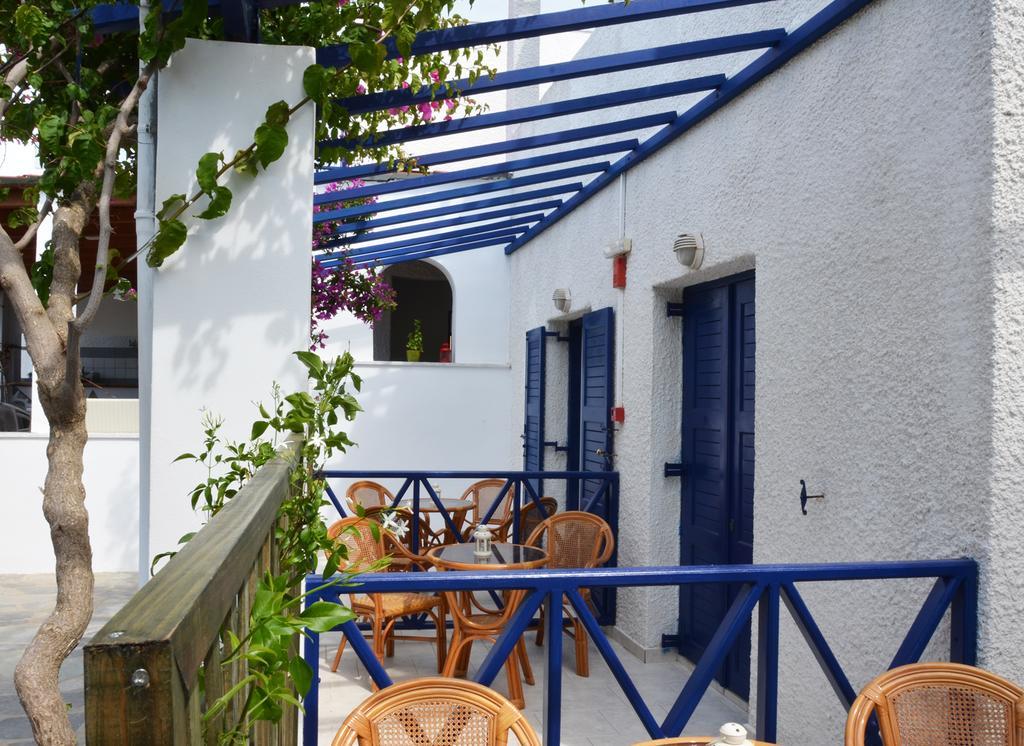 Syros Inn Galissas Exterior photo