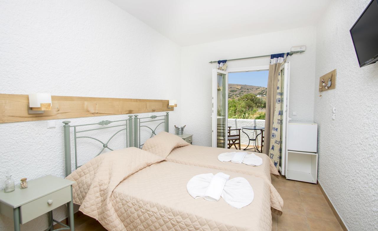 Syros Inn Galissas Exterior photo